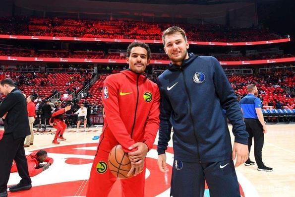 达成尤文生涯200场里程碑，洛卡特利获赠纪念球衣（洛卡特利迎来尤文生涯第200场里程碑，获赠纪念球衣）