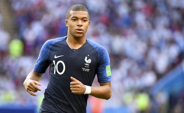 足球联赛赛季最佳球员排行榜（足球联赛本赛季最佳球员榜单）