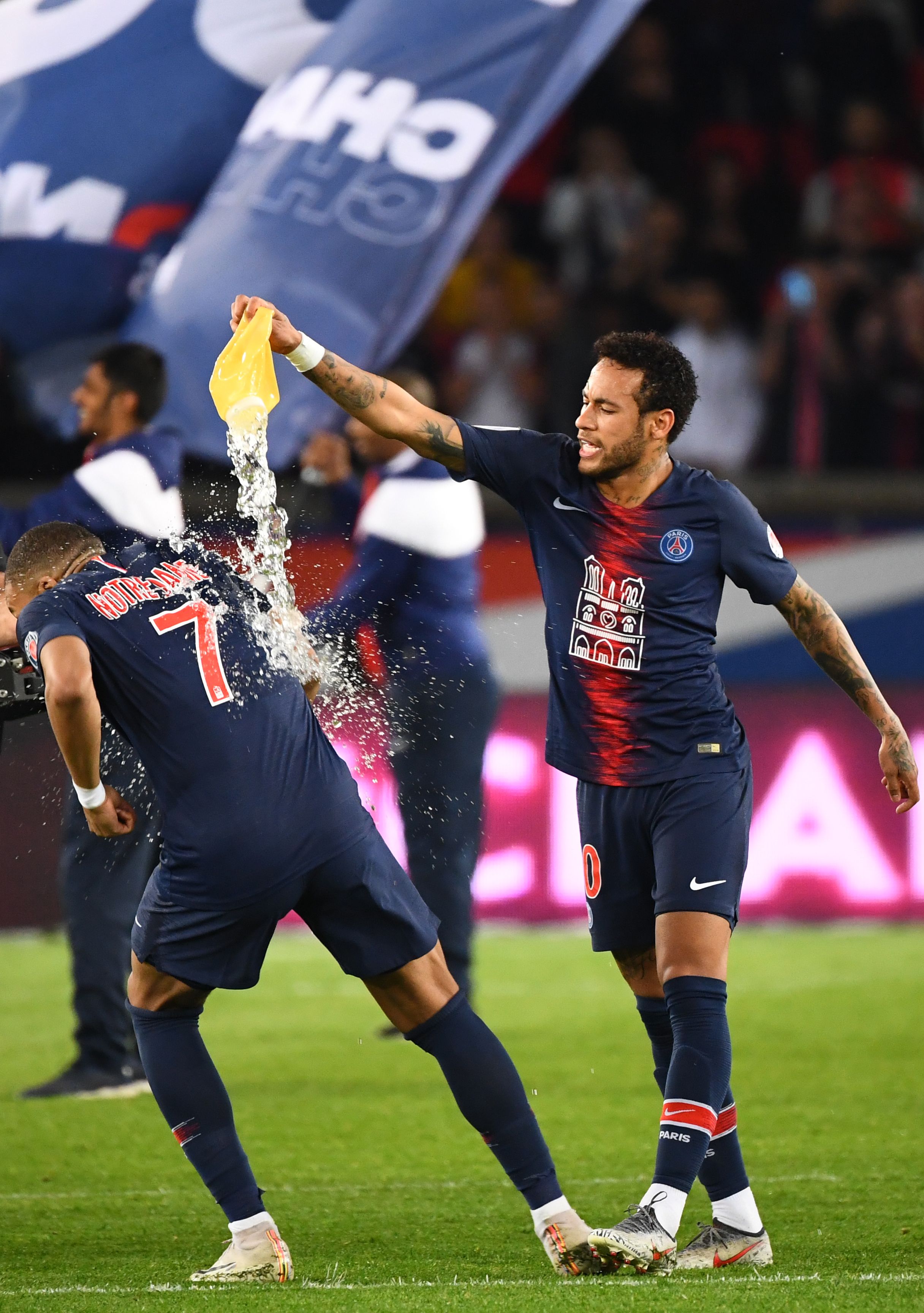 ChatGPT评21世纪最伟大运动员：博尔特第1，梅西第3，C罗第4（ChatGPT评选21世纪最伟大运动员榜：博尔特登顶，梅西第三，C罗第四）