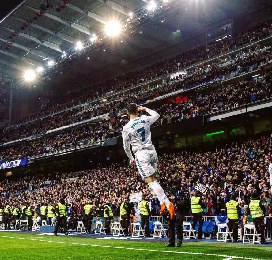 巴恩斯：我们在下半场真正打出了气势，这三分非常关键（巴恩斯：下半场打出气势，那记关键三分改变战局）