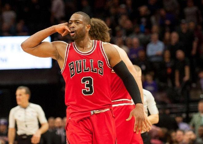 足球门将的心理压力解析（揭示足球门将的心理重压）