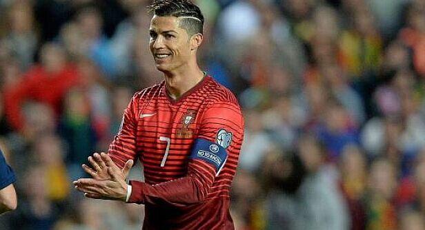 喀麦隆非洲杯大名单：姆伯莫领衔，巴索戈在列，奥纳纳无缘（喀麦隆非洲杯名单官宣：姆伯莫压阵，巴索戈入选，奥纳纳落选）