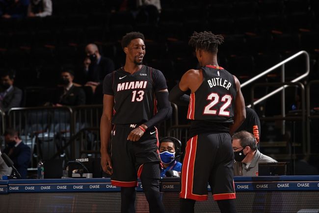 【壁纸】——C罗在皇马（皇马时期C罗壁纸）