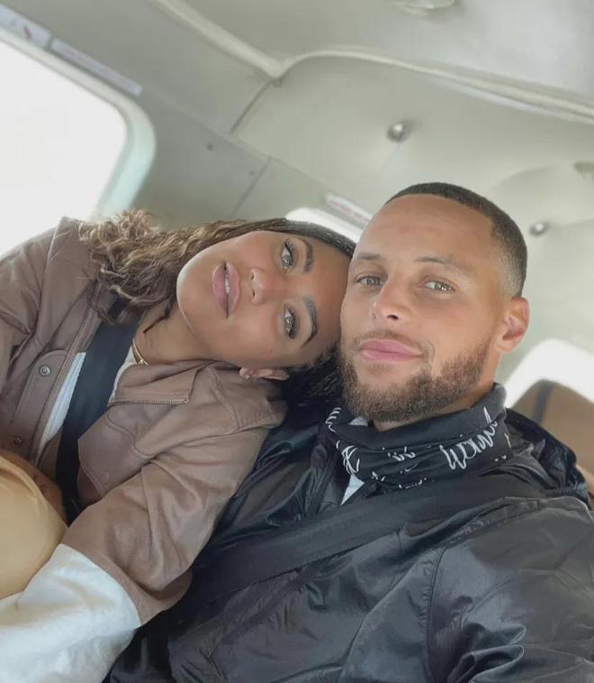 记者：恩昆库在冬窗的未来值得关注；米兰会和经纪人谈莱万（记者称冬窗恩昆库动向值得关注，米兰将与莱万经纪人会面）