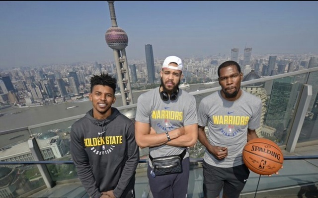 塞尔希-多明格斯：伊尼戈拥有领袖气质；目标是回到巴萨踢球（塞尔希·多明格斯：伊尼戈展现领袖风范，志在重返巴萨）